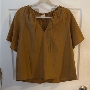 Women's Mustard Top